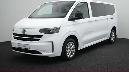 Gebraucht VW T7 Life 150 PS (110 kW) 2025 Weiß Van