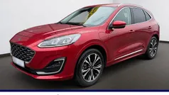 Rot Gebraucht 2020 Ford Kuga Vignale SUV | 23.660 € (Fairer Preis)
