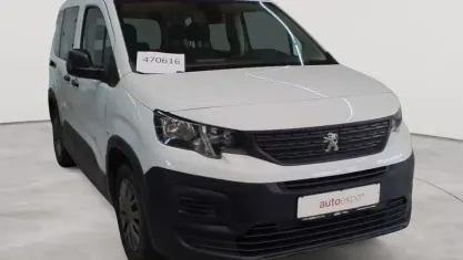 Gebraucht Peugeot Rifter Active 110 PS (80 kW) 2022 Schneeweiß Van / Kleinbus