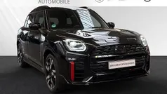 Gebraucht 2024 Mini John Cooper Works Kleinwagen | 39.490 € (Fairer Preis)