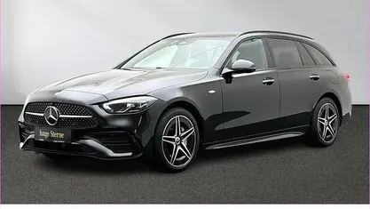 Gebraucht Mercedes C300e AMG 204 PS (150 kW) 2025 Schwarz