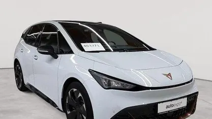 Glacial white metallic Gebraucht 2022 Cupra Born Kleinwagen | 23.090 € (Fairer Preis)