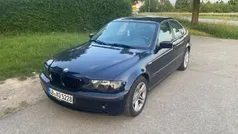 Blau Gebraucht 2001 BMW 320 Limousine | 1.500 € (Superpreis)