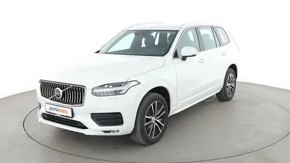 Gebraucht Volvo XC90 Momentum 235 PS (172 kW) 2020 Weiß SUV