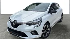 Gebraucht 2023 Renault Clio V Evolution Limousine | 14.790 € (Guter Preis)