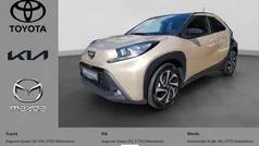 Beige Gebraucht 2023 Toyota Aygo Pulse Kleinwagen | 15.450 € (Fairer Preis)