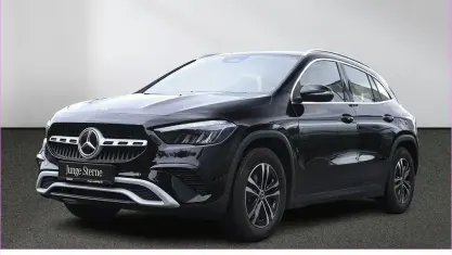 Gebraucht Mercedes GLA200 163 PS (119 kW) 2025 Schwarz SUV