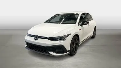 Second-hand VW Golf VIII GTI Clubsport 300 CP (220 kW) 2023 Alb Berlinǎ