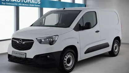Gebraucht Opel Combo Edition 102 PS (75 kW) 2022 Weiß Van / Kleinbus