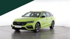 Grün Gebraucht 2023 Skoda Octavia RS Kombi | 36.617 € (Fairer Preis)