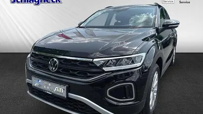 Gebraucht 2025 VW T-Roc Life SUV | 28.190 € (Fairer Preis)