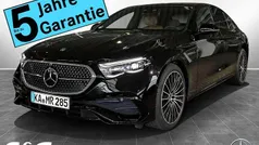 Gebraucht 2025 Mercedes E220 AMG Limousine | 70.890 €