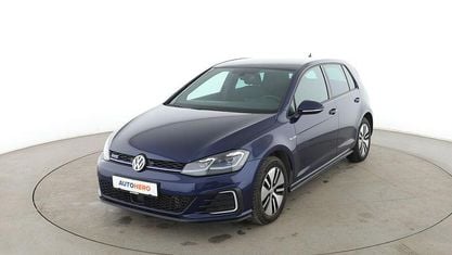 Gebraucht VW Golf VII GTE 2017 Blau Limousine
