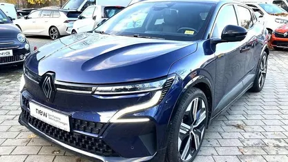 Gebraucht 2022 Renault Megane E-Tech Iconic Limousine | 29.999 € (Fairer Preis)