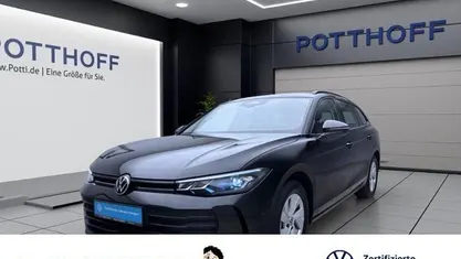 Gebraucht VW Passat 150 PS (110 kW) 2024 Kombi