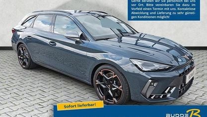 Ny Cupra Leon VZ 333 HK (244 kW) 2025 Blå Stationcar