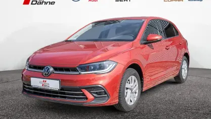 Gebraucht VW Polo Style 95 PS (69 kW) 2022 Rot Kleinwagen