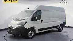 Casablancaweiß Gebraucht 2024 Opel Movano Van | 34.880 € (Fairer Preis)