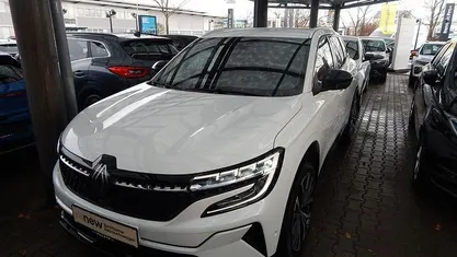 Gebraucht 2024 Renault Austral Iconic SUV | 32.980 € (Fairer Preis)
