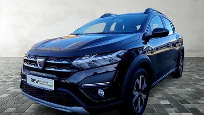 Schwarz Gebraucht 2022 Dacia Sandero Comfort Limousine | 12.900 € (Fairer Preis)