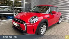 Chili red Gebraucht 2022 Mini ONE Classic Kleinwagen | 19.990 € (Fairer Preis)