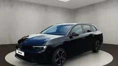 Karbon schwarz (metallic) Gebraucht 2024 Opel Astra Elegance Kombi | 24.850 € (Fairer Preis)