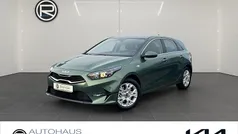 Grün Neu 2025 Kia Ceed Vision Kleinwagen | 21.990 € (Fairer Preis)