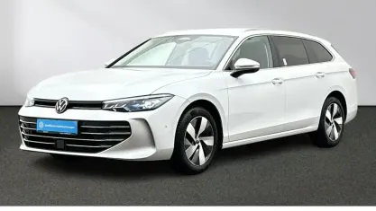 Gebraucht VW Passat Business 150 PS (110 kW) 2025 Oryxweiß perlmutteffekt Kombi
