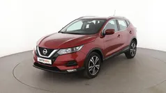 Rot Gebraucht 2021 Nissan Qashqai Akari SUV | 17.890 € (Superpreis)
