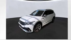 Pure white Gebraucht 2022 VW Tiguan Allspace R-line SUV | 39.950 € (Fairer Preis)