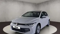 Gebraucht 2025 VW Golf VIII Life Limousine | 28.990 € (Fairer Preis)