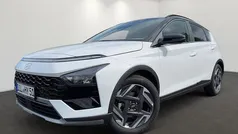 Purple (atlas white/ phantom black / sol) Gebraucht 2024 Hyundai Bayon Prime SUV | 20.591 € (Fairer Preis)
