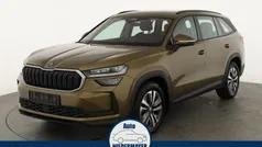 Bronx gold metallic Gebraucht 2024 Skoda Kodiaq Selection SUV | 41.995 € (Superpreis)