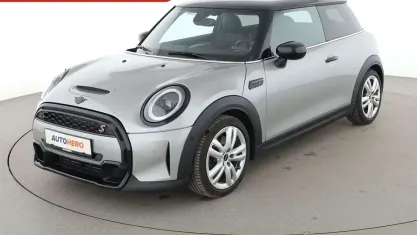 Gebraucht Mini Cooper S Resolute Edition 178 PS (130 kW) 2024 Grau Kleinwagen