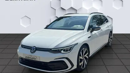 Weiss Gebraucht 2024 VW Golf VIII Style Kombi | 25.511 € (Superpreis)