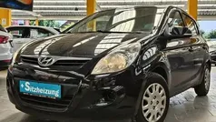 Schwarz Gebraucht 2012 Hyundai i20 Kleinwagen | 3.975 € (Fairer Preis)