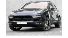 Violett Gebraucht 2017 Porsche Cayenne Turbo SUV | 46.880 €