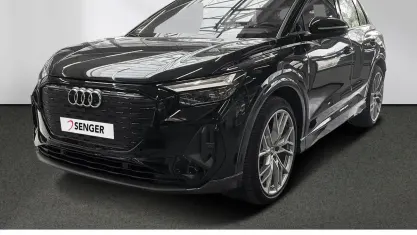 Gebraucht Audi Q4 e-tron S-Line 194 kW (265 PS) 2023 Mythosschwarz SUV