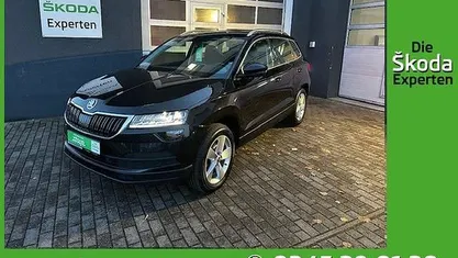 Schwarz Gebraucht 2024 Skoda Karoq Style SUV | 23.450 € (Superpreis)