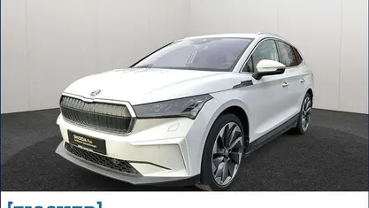 Weiss Gebraucht 2021 Skoda Enyaq iV Suite SUV | 27.870 € (Fairer Preis)