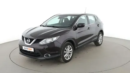 Gebraucht Nissan Qashqai Acenta 116 PS (85 kW) 2015 Violett SUV