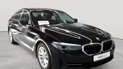 Gebraucht BMW 530 Sport Line 286 PS (210 kW) 2023 Schwarz uni Limousine