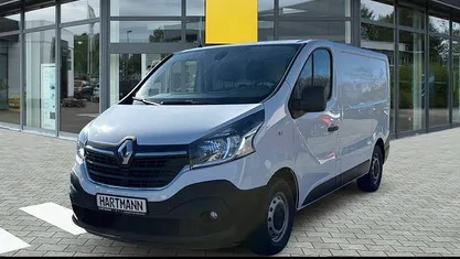 Gebraucht Renault Trafic Komfort 145 PS (106 kW) 2021 Arktis weiß (weiß) Van / Kleinbus
