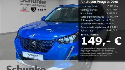 Usata Peugeot e-2008 Allure 100 kW (136 CV) 2021 Blu SUV