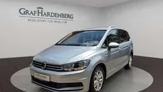 Silber Gebraucht 2024 VW Touran Comfortline Van / Kleinbus | 33.777 € (Fairer Preis)