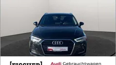 Schwarz Gebraucht 2019 Audi A3 Sportback Design Limousine | 17.649 € (Fairer Preis)