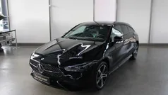 Metalliclack kosmosschwarz Gebraucht 2023 Mercedes CLA250e Shooting Brake AMG Line Premium Plus Kombi | 42.900 €