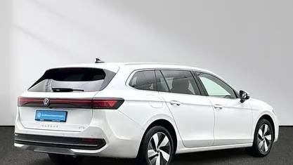 Gebraucht VW Passat Business 150 PS (110 kW) 2025 Kombi