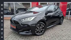 Schwarz Gebraucht 2022 Toyota Yaris Team Limousine | 19.450 € (Fairer Preis)