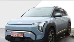 Blau Gebraucht 2024 Kia EV3 4 SUV | 43.890 € (Fairer Preis)